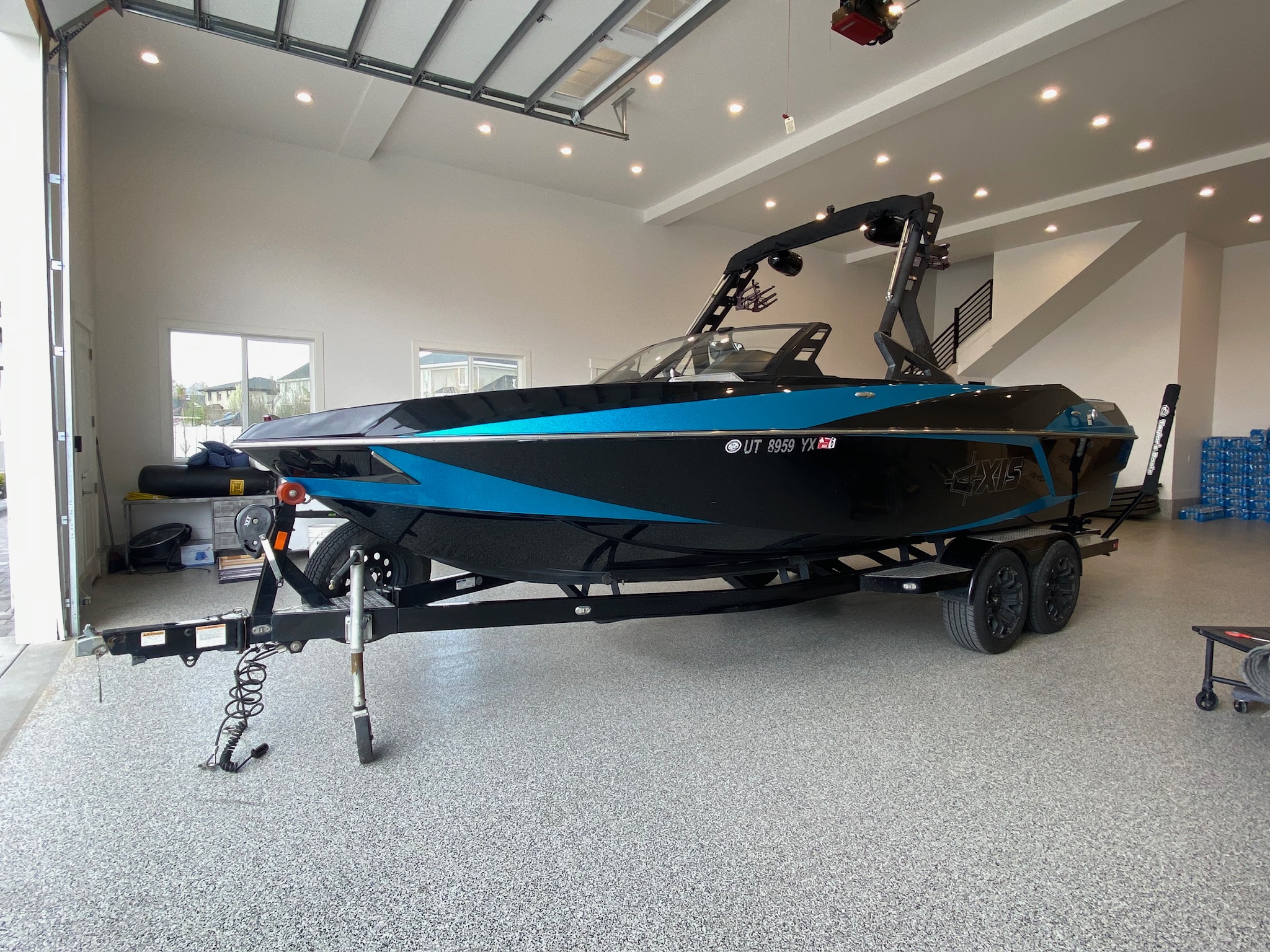 2017 Axis T23 Icon